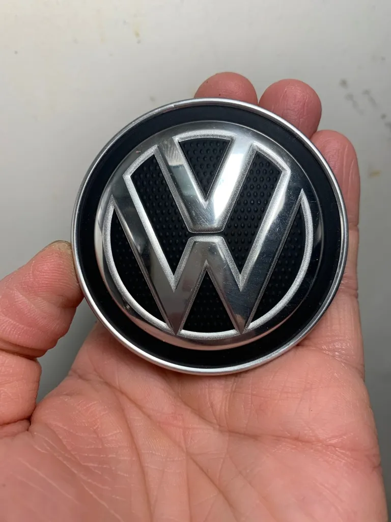Volkswagen - Center Cap For Rim - Part # 5G0601171 photo 1