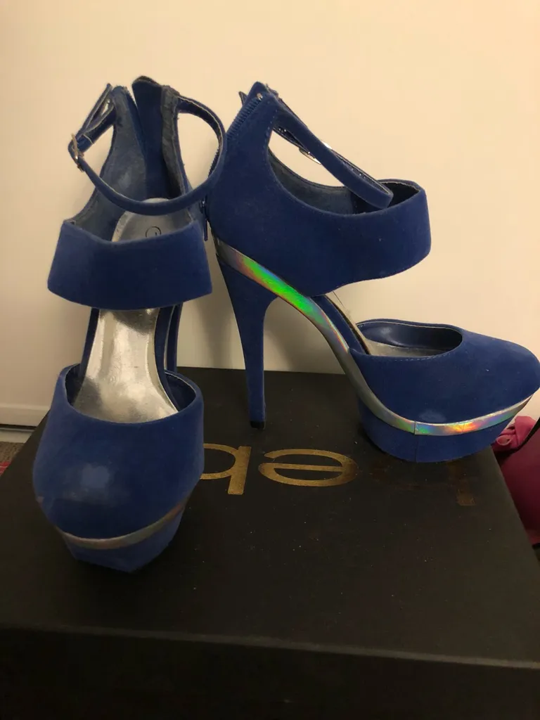Size 6 Blue Heels photo 1
