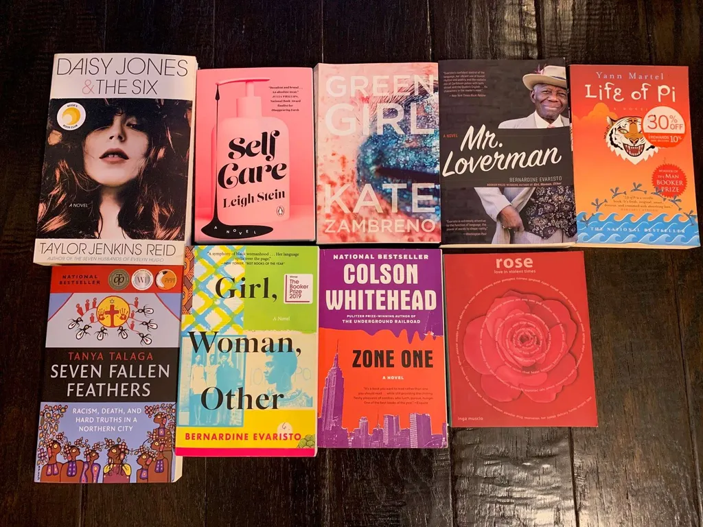 Like new books, read once photo 1