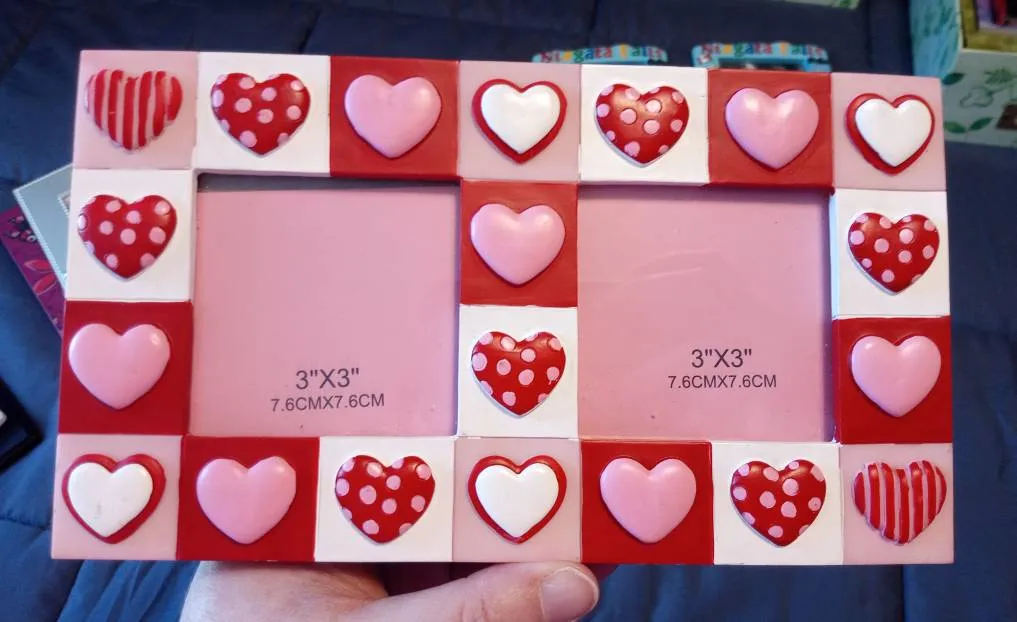 Red And Pink Photo Frame photo 1