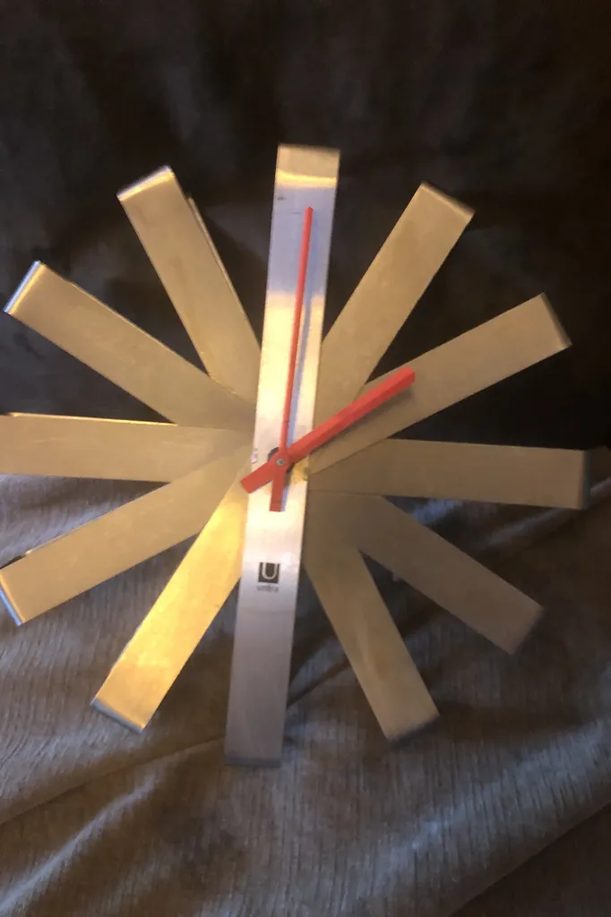 EUC Umbra Clock photo 1