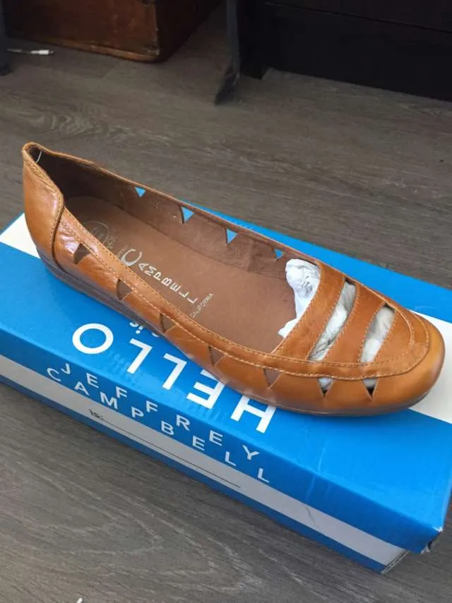 Size 8 Jeffrey Campbell Flats photo 1