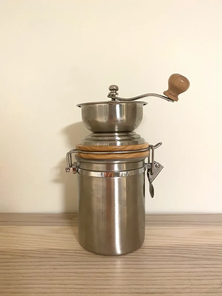 Gravity Coffee Grinder photo 1