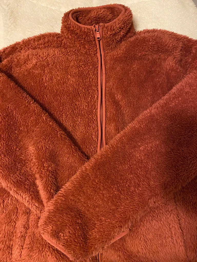 forever 21 fuzzy jacket photo 1