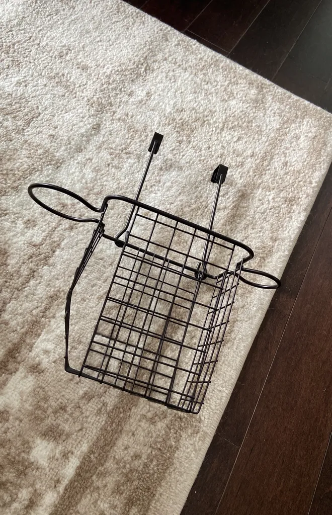 Under Cupboard rack! photo 1