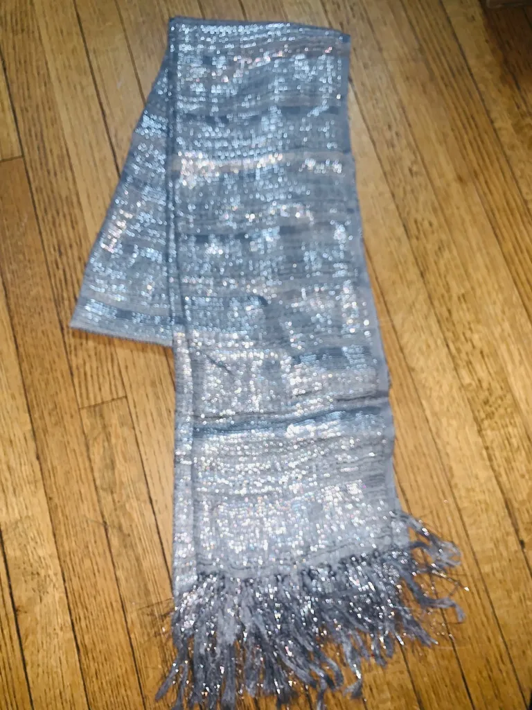 Gorgeous Silver Thread Scarf 🧣 photo 1