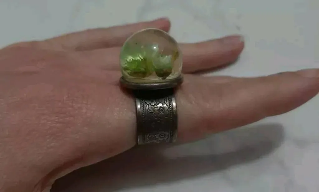 vintage ring photo 1