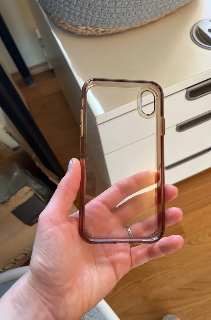 iPhone XR Protective Case photo 1