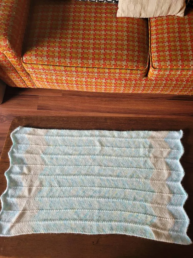 Handknit Baby Throw Blanket photo 1