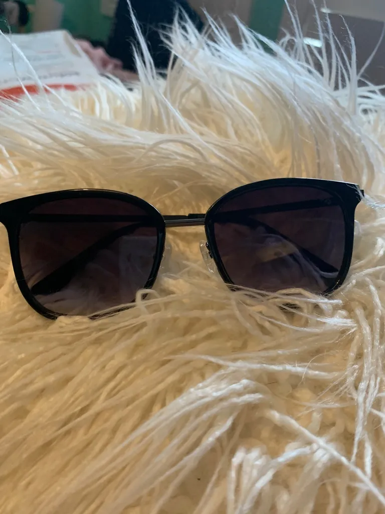 Chillibean Sunglasses photo 1