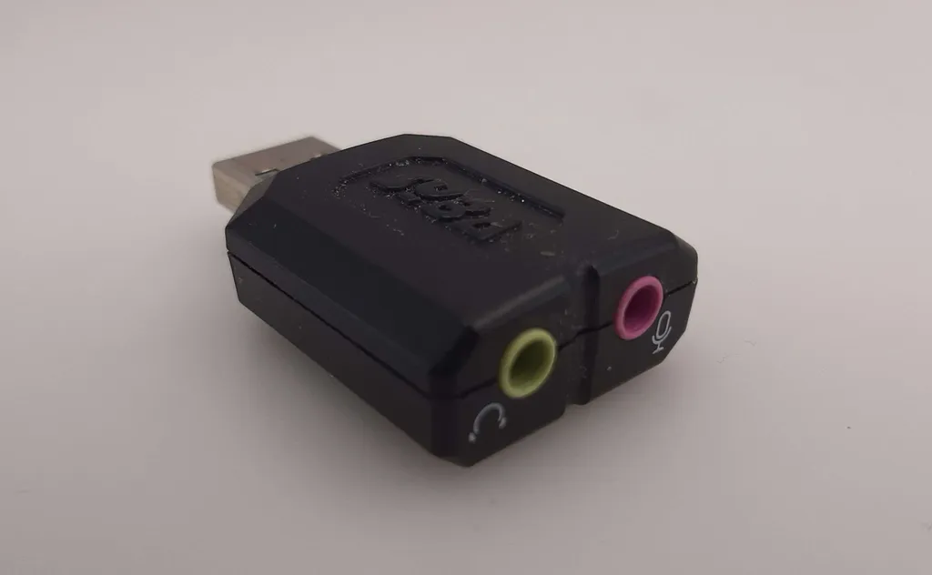 USB to Audio Converter photo 1