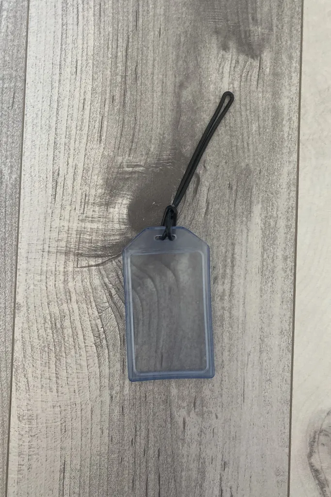 Luggage tag photo 1