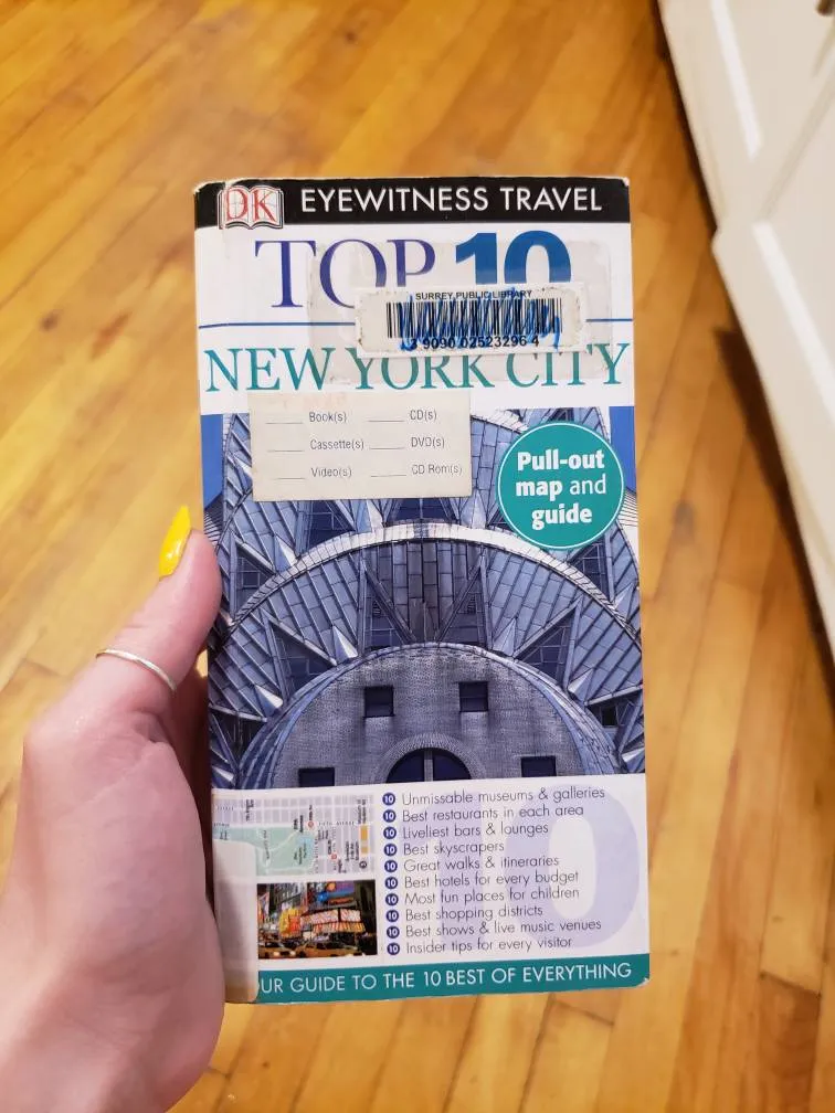 🆓 NYC guide book photo 1