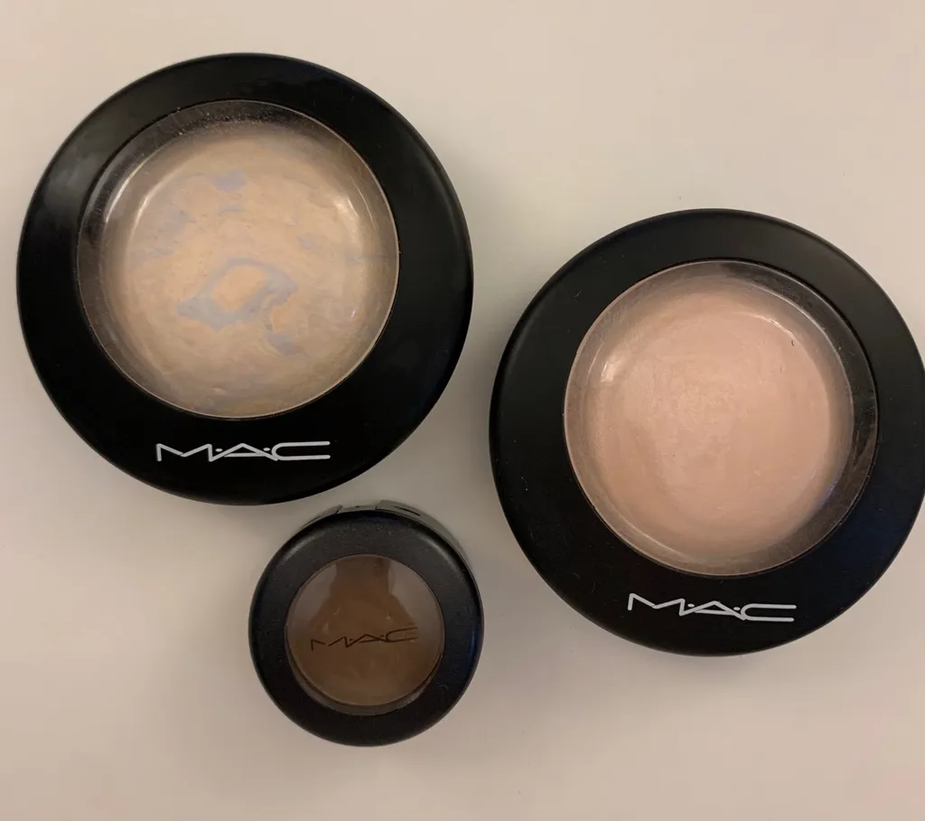 MAC Cosmetics photo 1