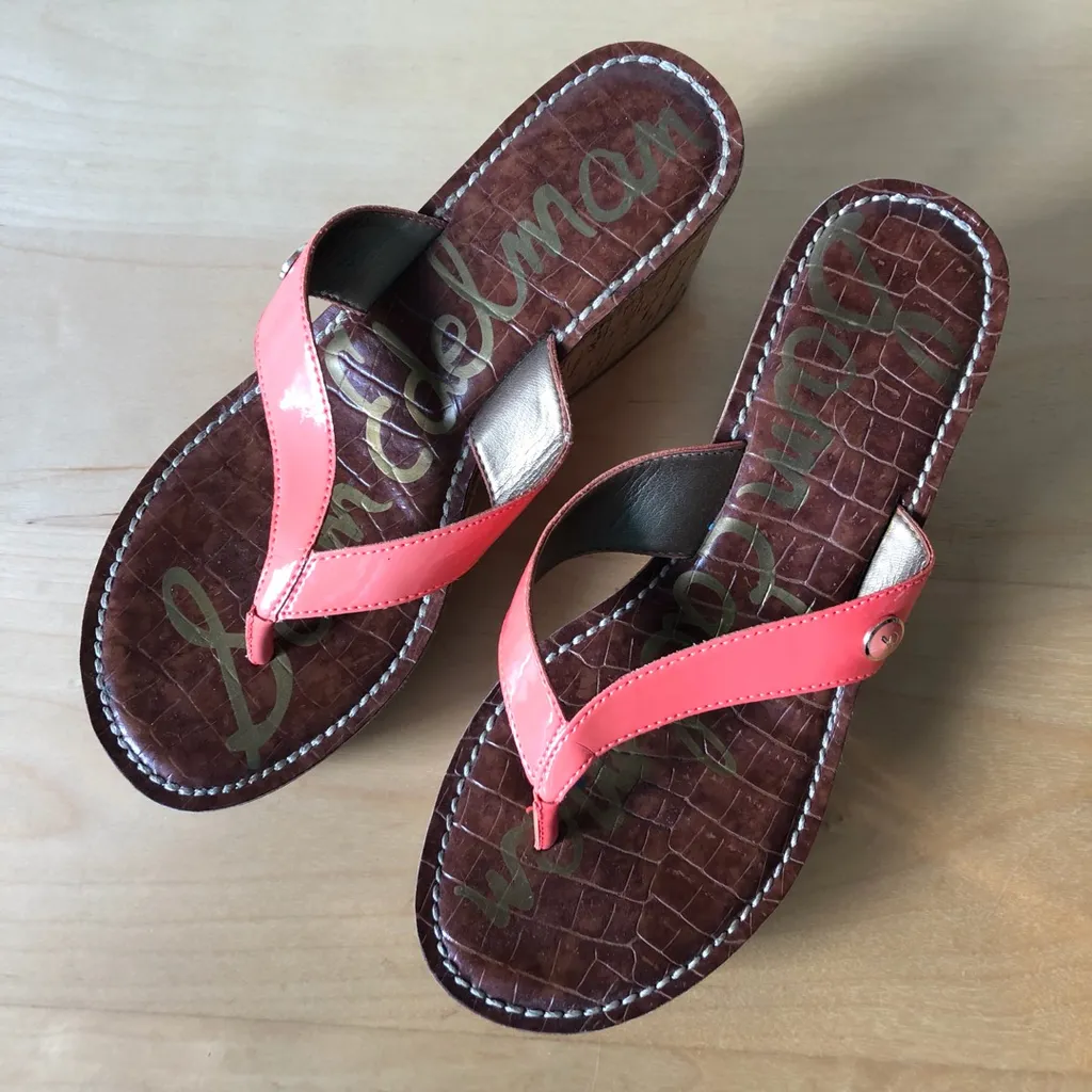 5 Pairs Women’s Shoes + Sandals, Sz 6, 7 & 8 photo 1