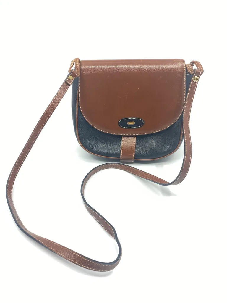 Bally Crossbody Vintage Leather Handbag photo 1