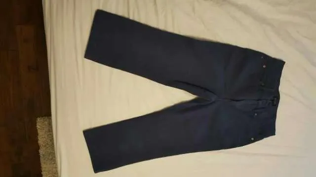 Escada Capri Pants photo 1