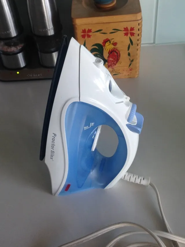 Iron- Proctor Silex brand photo 1