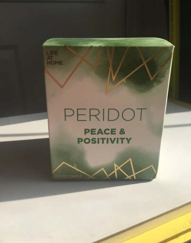 Peridot Soy Blend Wax Candle photo 1