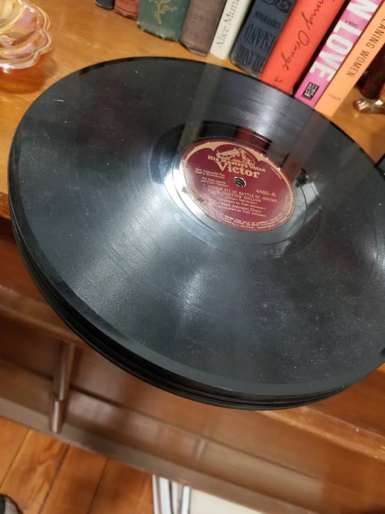 Gramophone Records photo 1