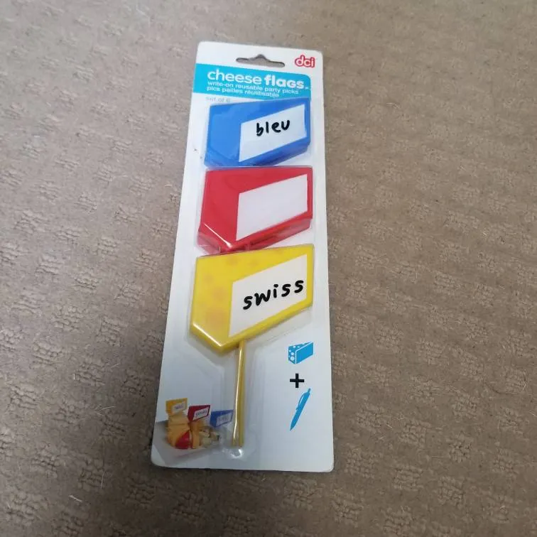 🆕 BNIP Cheese Flags photo 1
