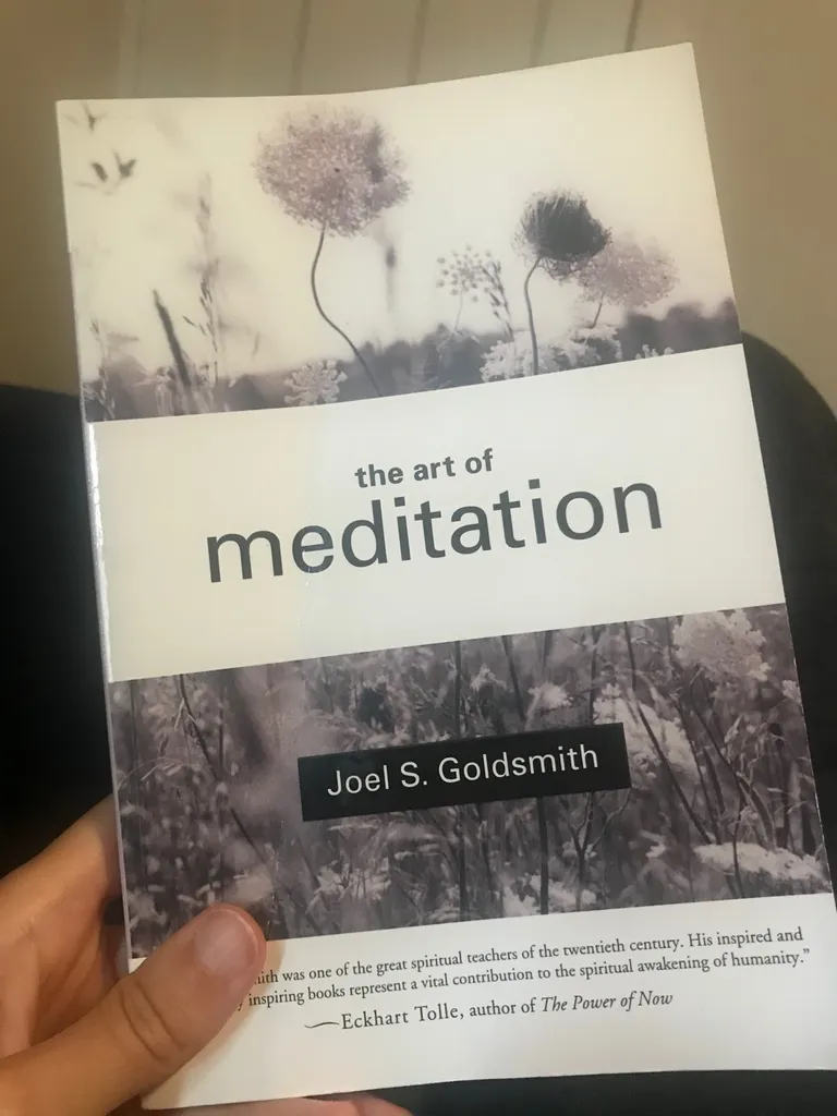 Book: The Art Of Meditation photo 1