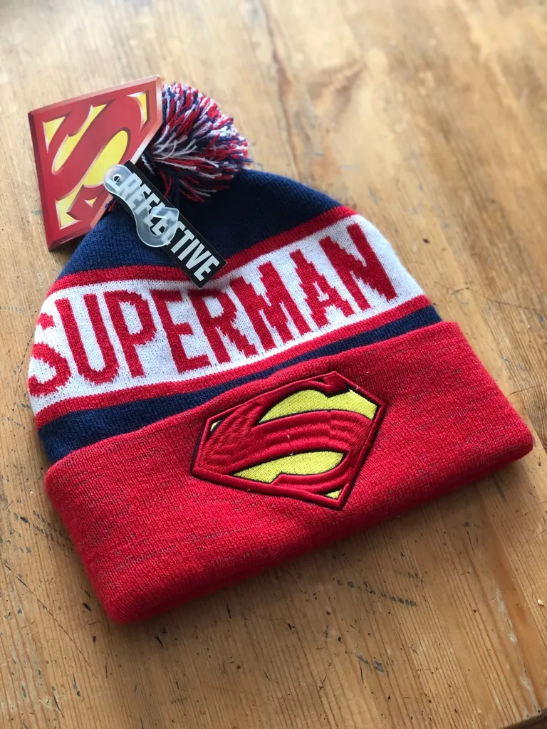 Superman adult hat - Brand New photo 1
