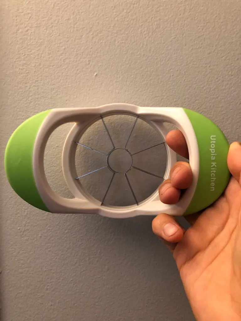 Apple Wedger photo 1