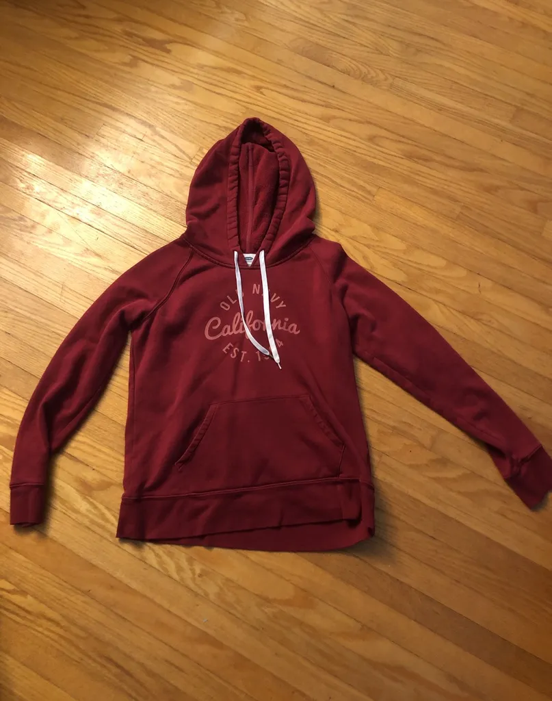 Cute Old Navy Sweater photo 1