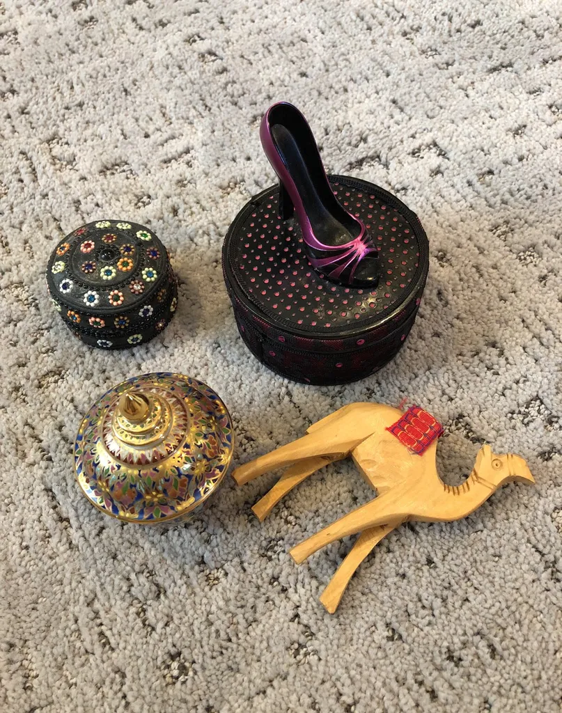 Knick Knacks! Perfect Condition! photo 1