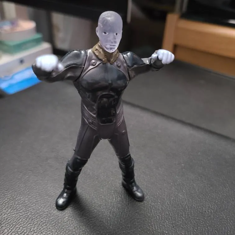 Electro Happy Meal Toy (The Amazing Spiderman 2) photo 1