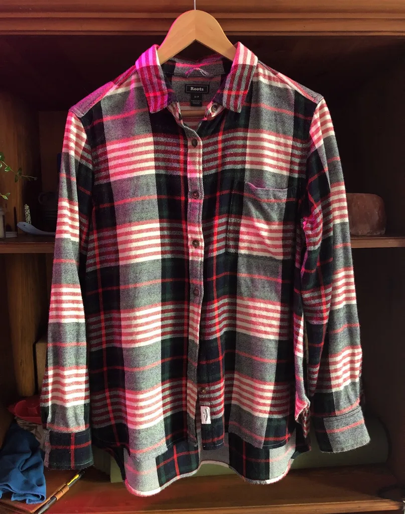Flannel Roots Top photo 1