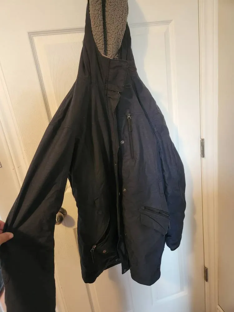 Size Xl Winter Jacket photo 1