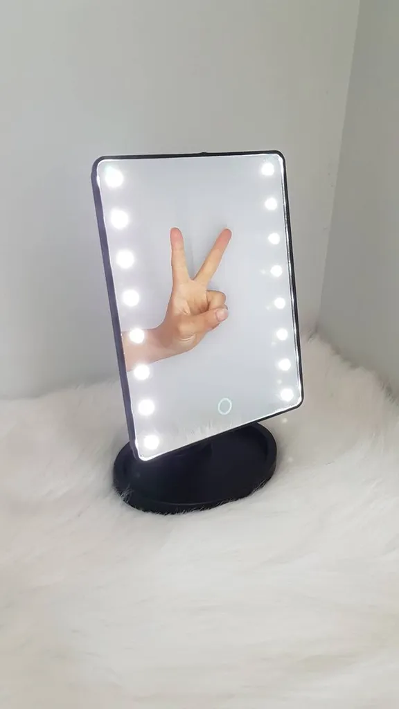 Vanity Mirror photo 1