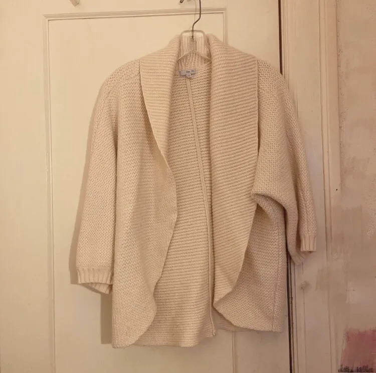 GAP Knit Open Cardigan Beige Size Small GUC photo 1