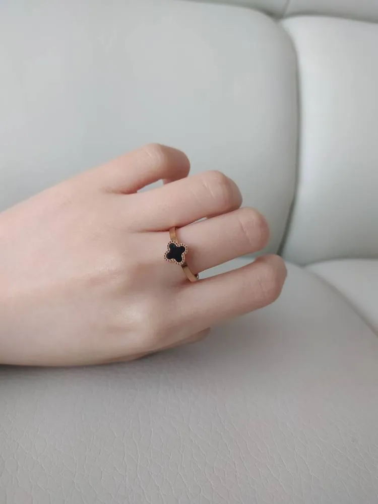 Lucky Alhambra Ring photo 1