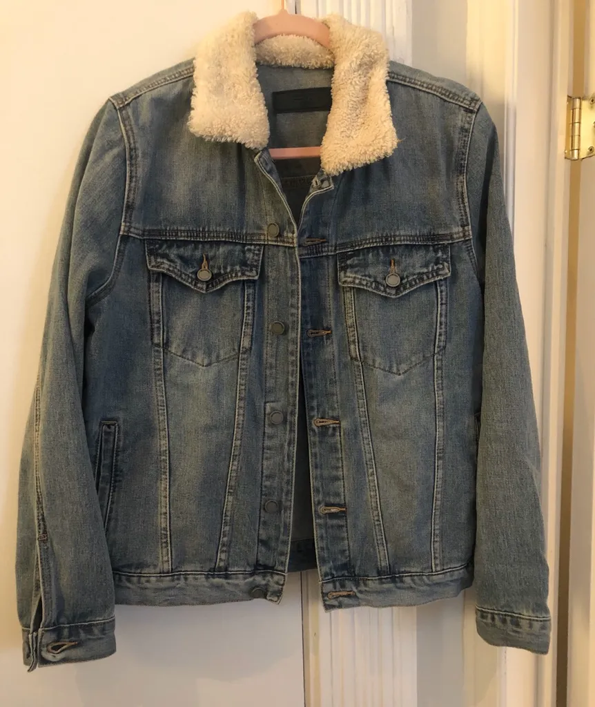 Jean Jacket photo 1