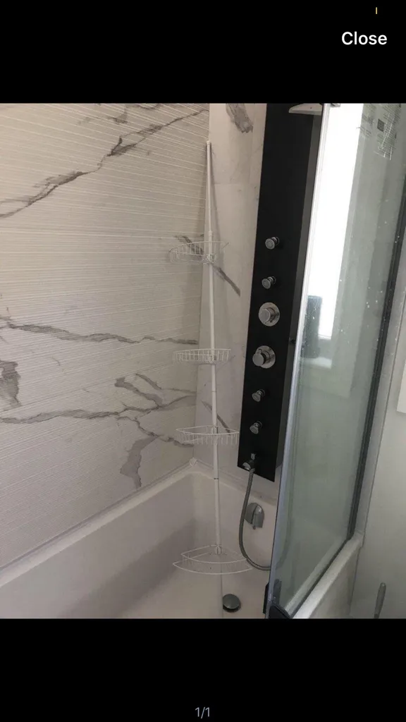 Pressure Shower Caddy photo 1