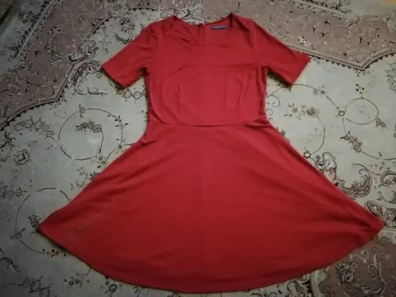 Red Dress- Suzy Shier photo 1