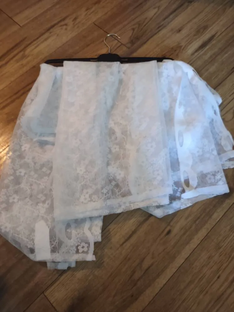 Valance And Tier Set photo 1