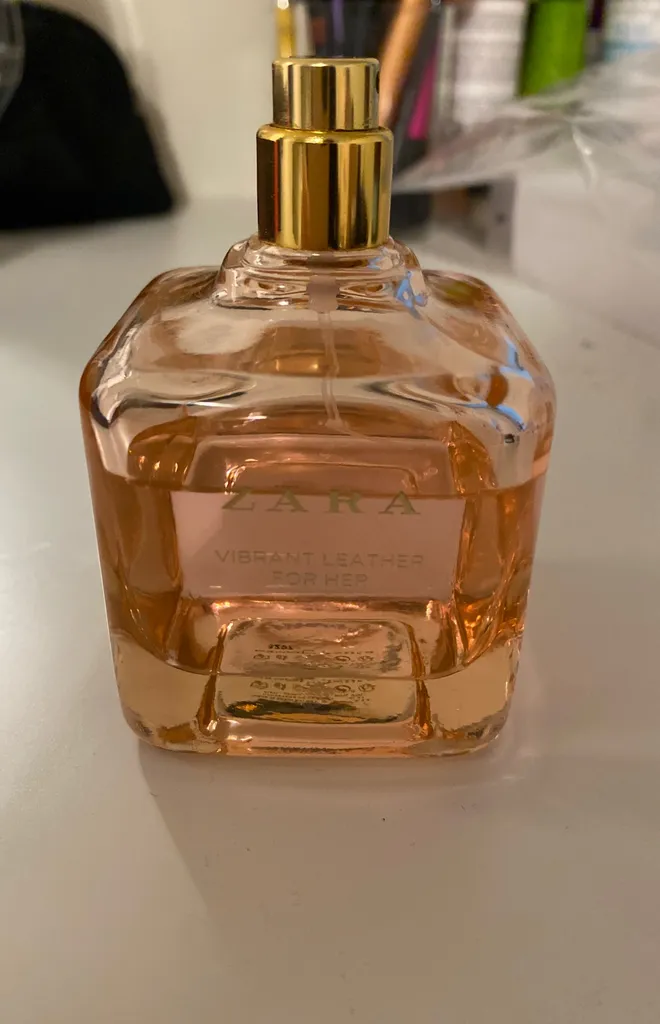 Zara Vibrant Leather photo 1