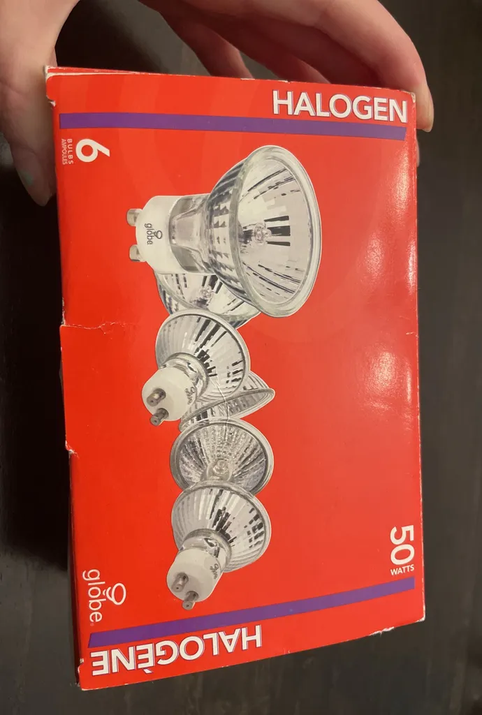 4 Halogen Lights photo 1