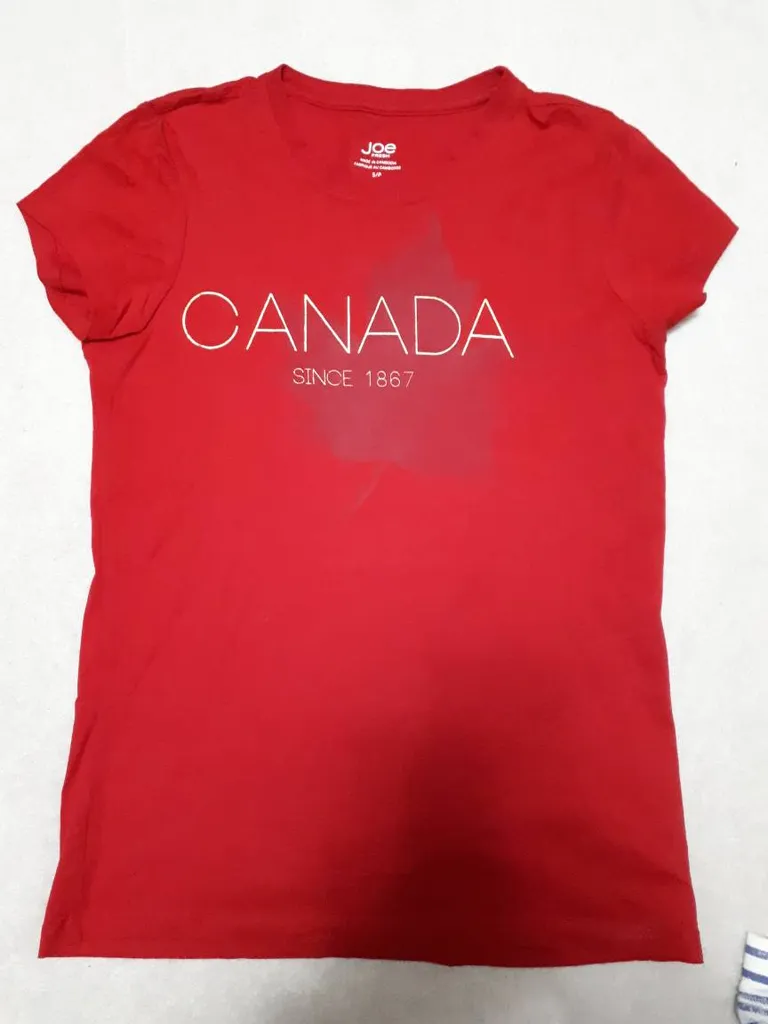 Canada T-shirt photo 1