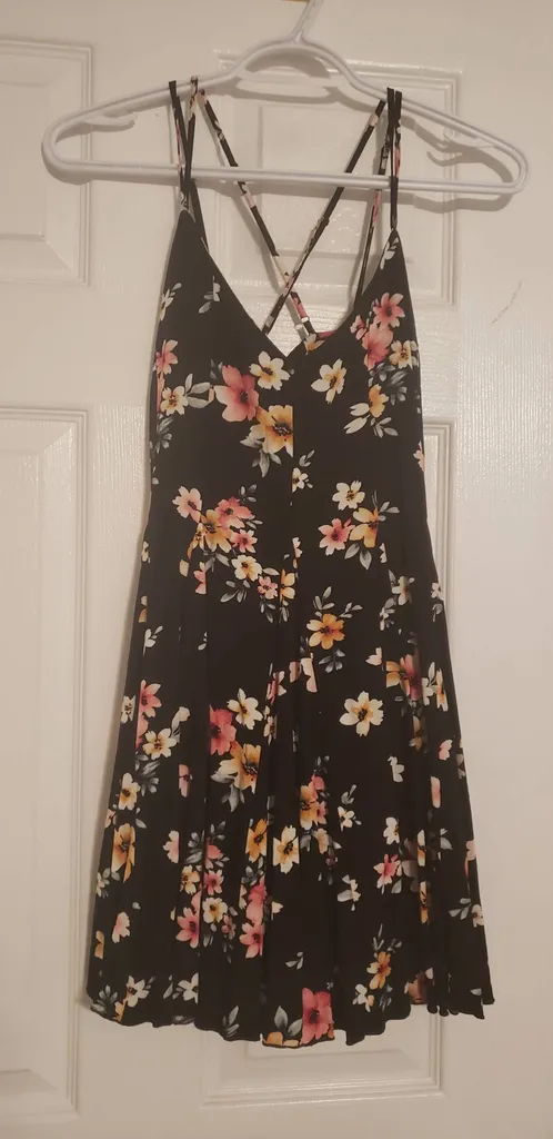 Forever 21 Floral Dress photo 1