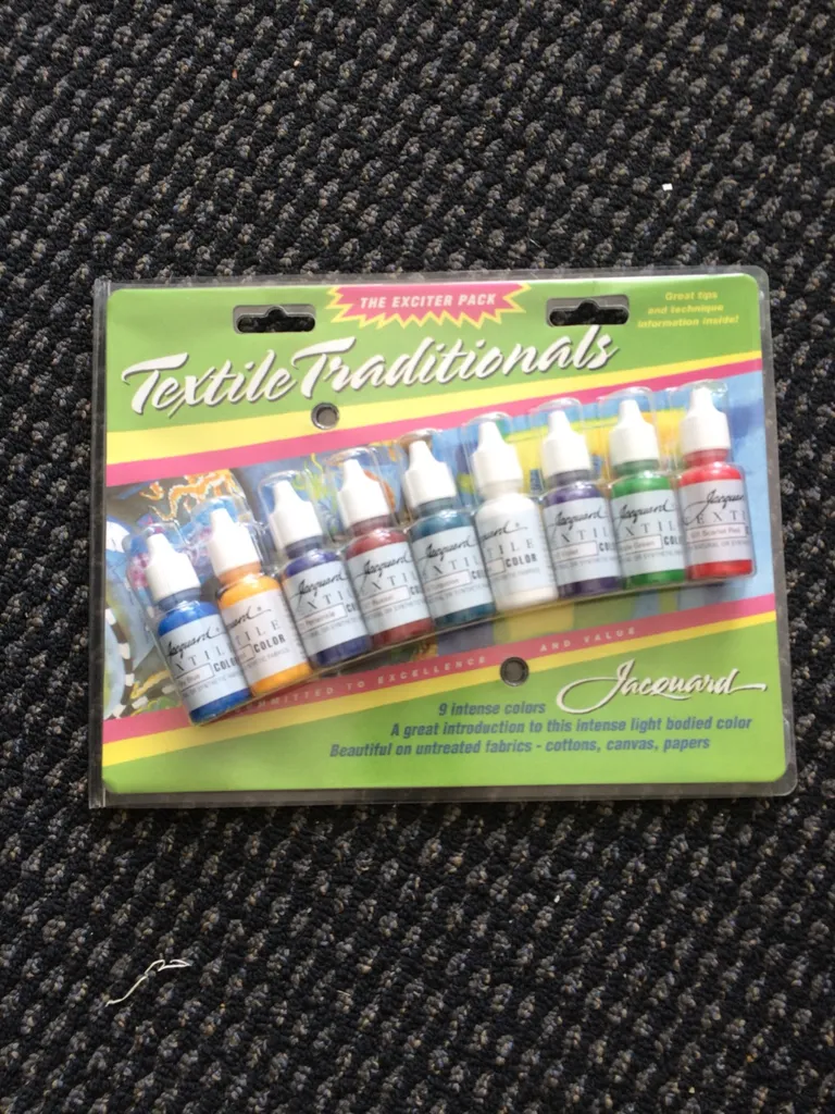 Fabric Paints photo 1