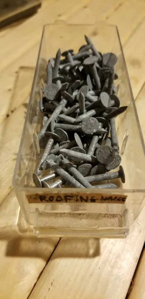Roofing Nails photo 1