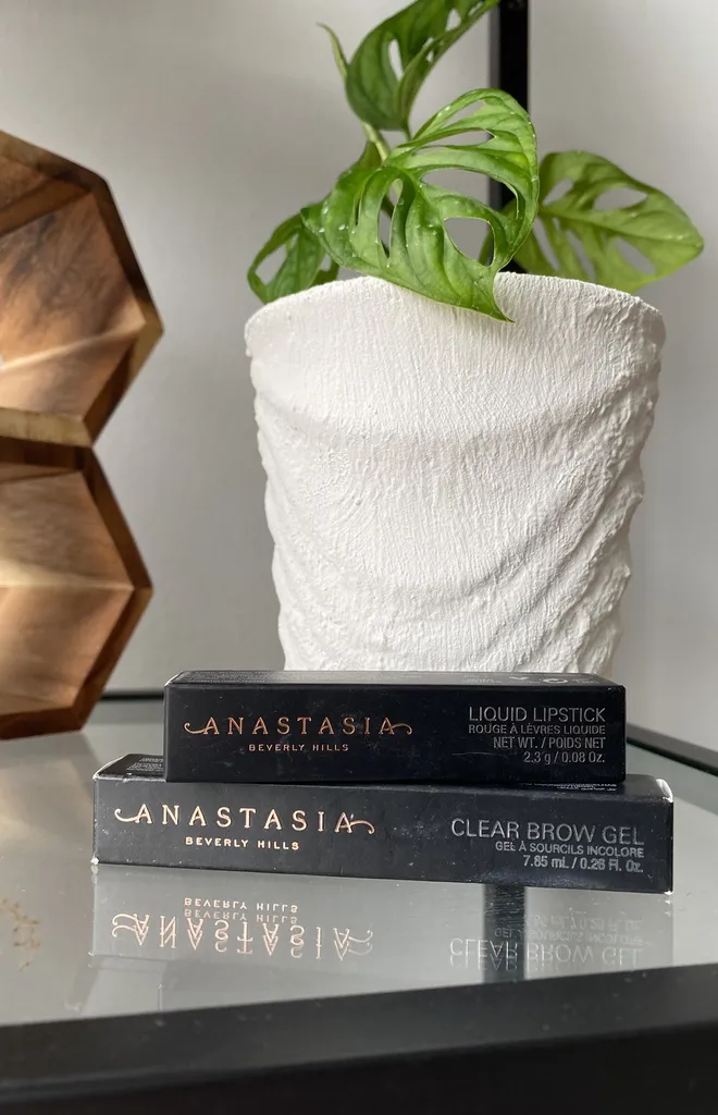 🆕 Anastasia Beverly Hills Clear Brow Gel + Liquid Lipstick photo 1