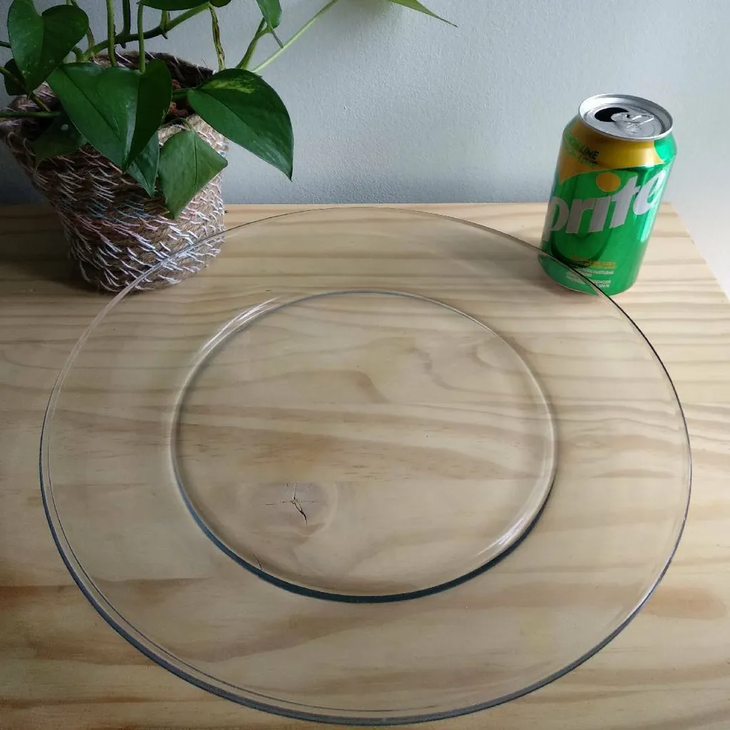 Large Serving Glass Plate photo 1