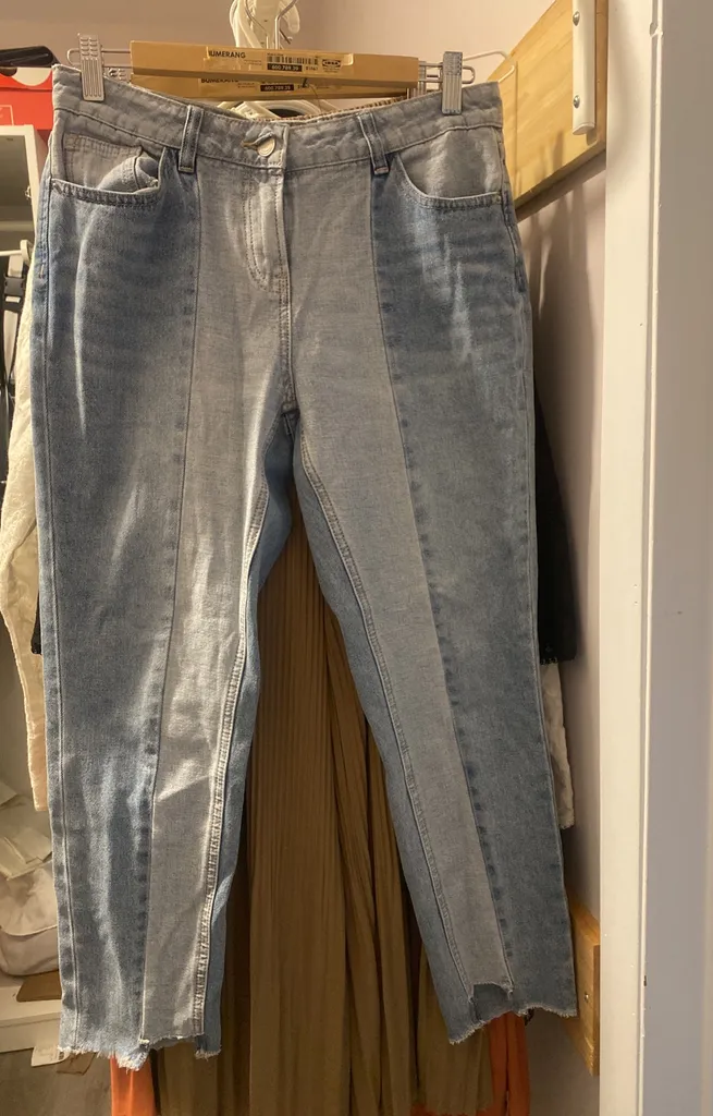 Super Cute Jeans photo 1