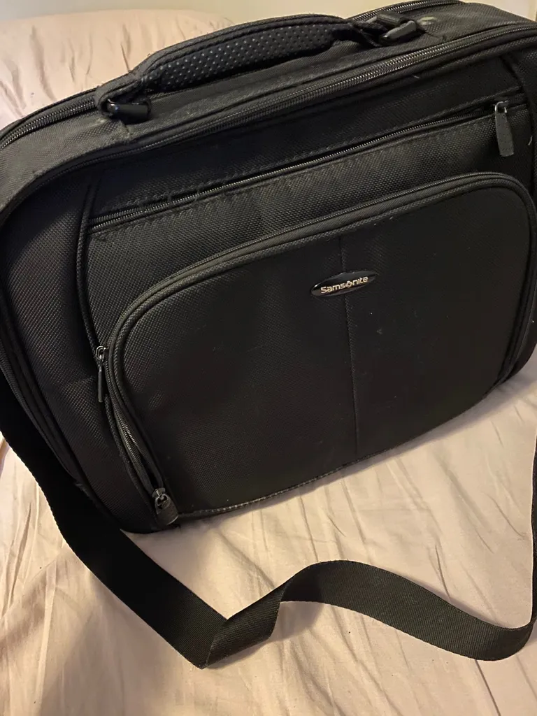 Samsonite Laptop Shuttle Bag photo 1